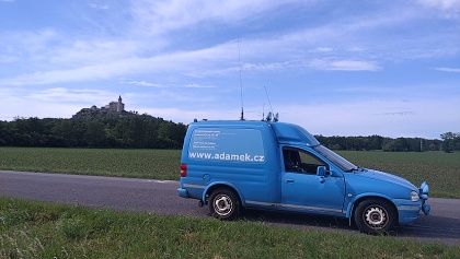 Upravený Opel Combo B zprava